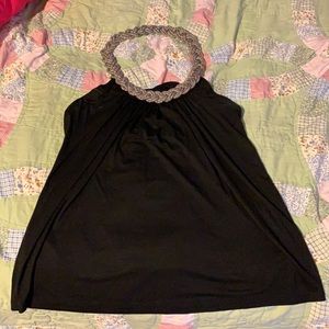 Sleeveless/halter top